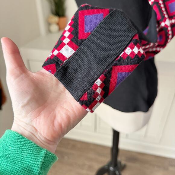 Nuvula Black Ribbed Knit Geometric Strong Shoulder Sweater Size L - Picture 6 of 9